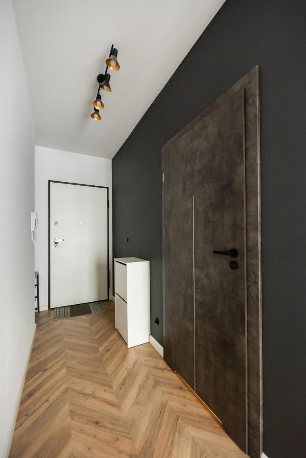 Woronicza 80 Modern Butas *